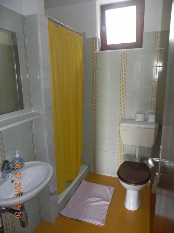 بورتوروز Rooms And Apartments Roza المظهر الخارجي الصورة