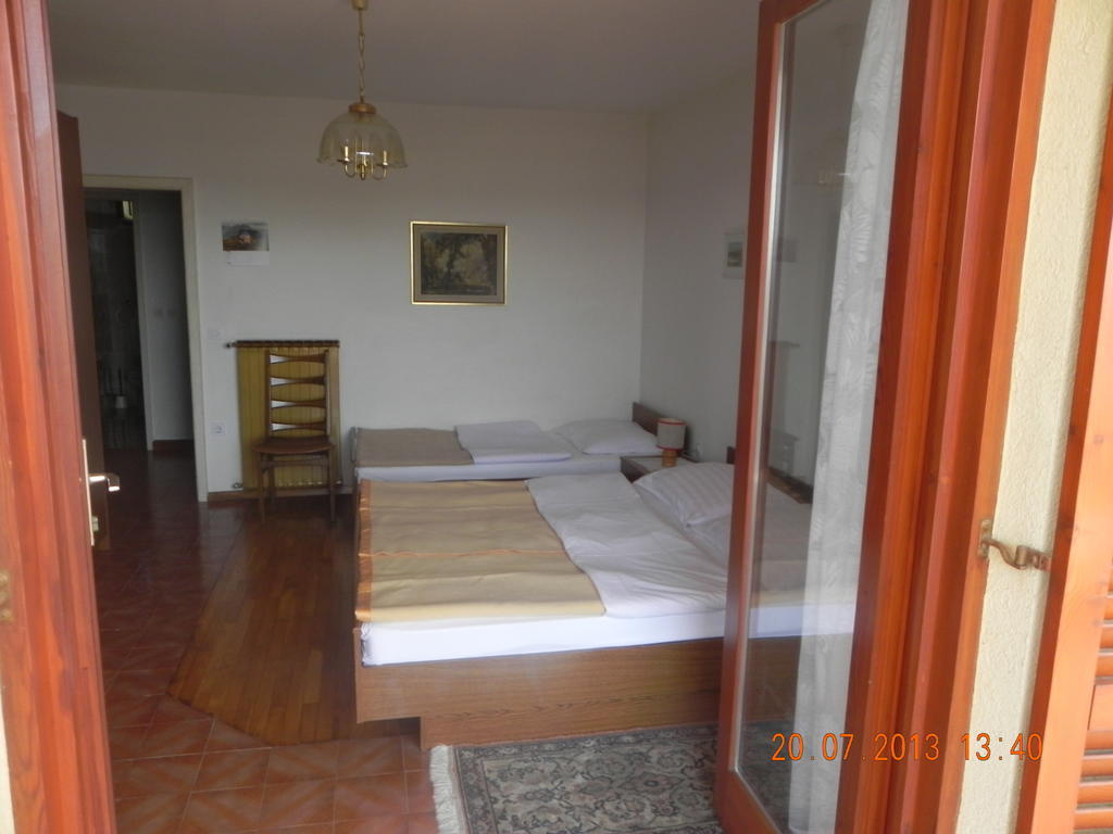 بورتوروز Rooms And Apartments Roza المظهر الخارجي الصورة